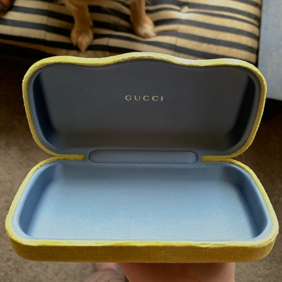 Gucci Sunglasses - Picture 4 of 5